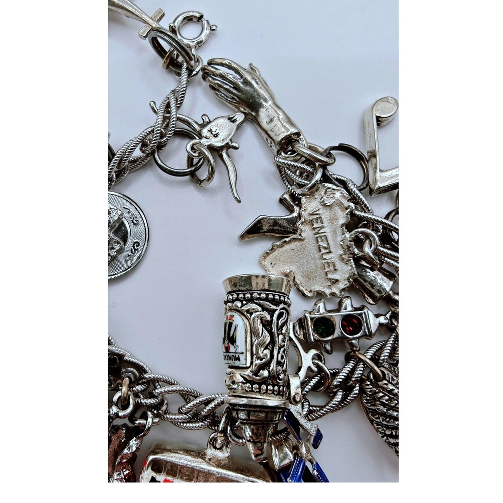 Vintage World Travelers Charm Bracelet Silver  55g London Vegas Munich & more - Picture 5 of 16